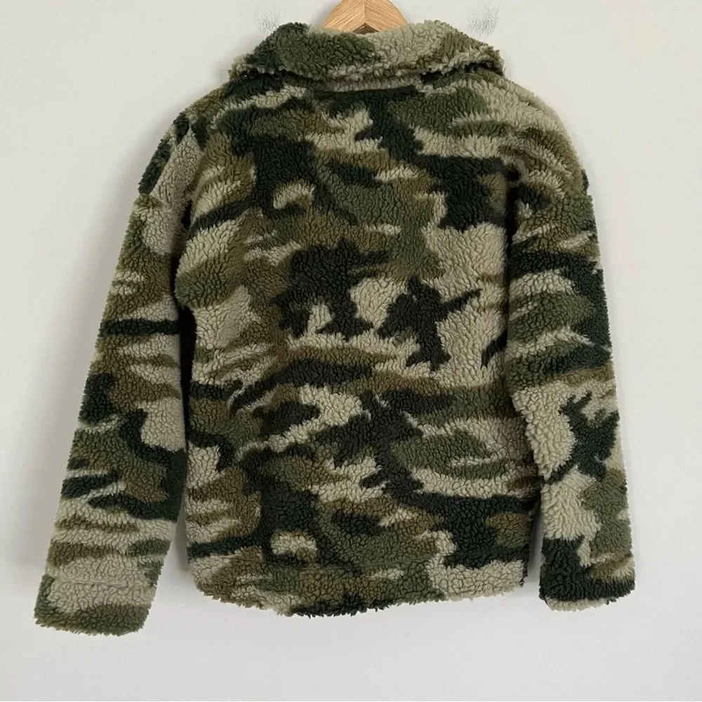 NWT J. Crew Camo Snap-Collar Sherpa Pullover Fleece Sweatshirt, Size XXS